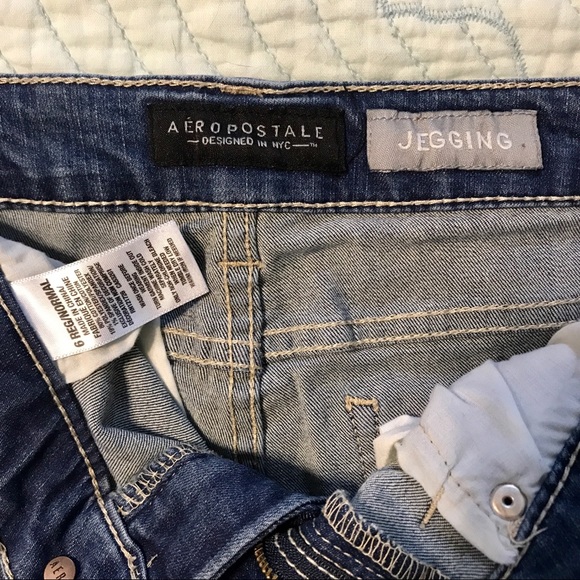 AEROPOSTALE Distressed Skinny Jeggings - Picture 5 of 5
